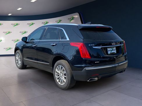 Used 2017 Cadillac XT5 Luxury w/ Driver Awareness Package AWD/4WD image 6