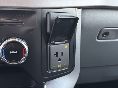 Used 2024 Ford F150 XLT w/ Mobile Office Package image 34