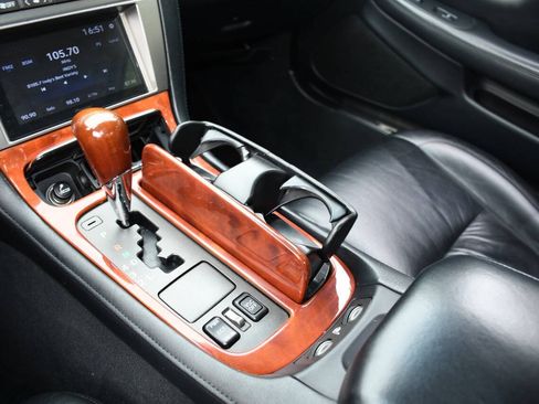 Used 2002 Lexus SC 430 Convertible RWD image 40