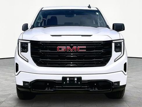 Used 2023 GMC Sierra 1500 Elevation image 2