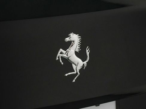 Certified 2016 Ferrari FF image 25