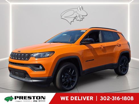 New 2026 Jeep Compass Latitude AWD/4WD image 1