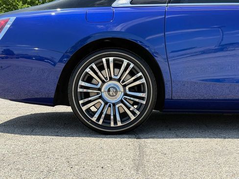 Used 2022 Rolls-Royce Ghost AWD/4WD image 12