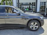 Certified 2022 Mercedes-Benz GLC 300 image 2