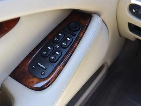 Used 2007 Jaguar S-TYPE 3.0 RWD image 25