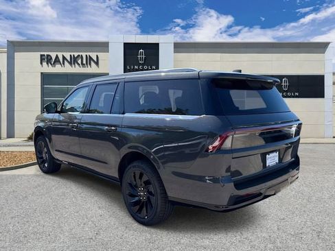 New 2026 Lincoln Navigator L Black Label AWD/4WD image 5