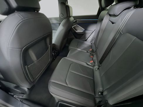 Used 2023 Audi Q3 2.0T Premium Plus w/ Premium Plus Package image 29