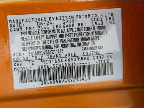 Certified 2025 Nissan Sentra SR w/ SR Premium Package image 32