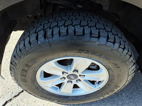 Used 2018 Ford F150 XLT image 4