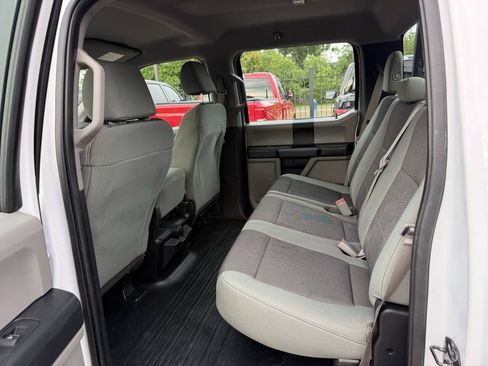 Used 2016 Ford F150 XL w/ Equipment Group 101A Mid AWD/4WD image 13