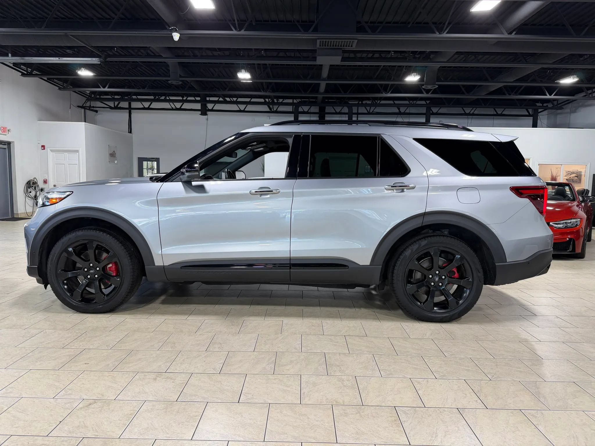 Used 2020 Ford Explorer ST w/ ST Street Pack AWD/4WD image 26
