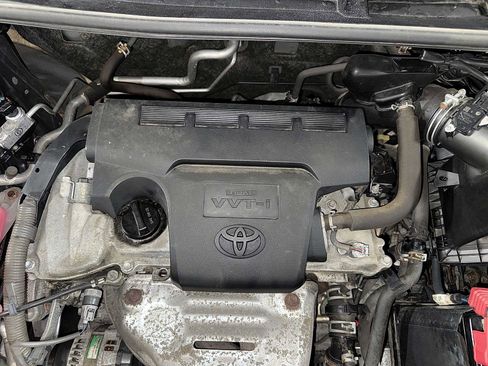 Used 2017 Toyota RAV4 XLE AWD/4WD image 12