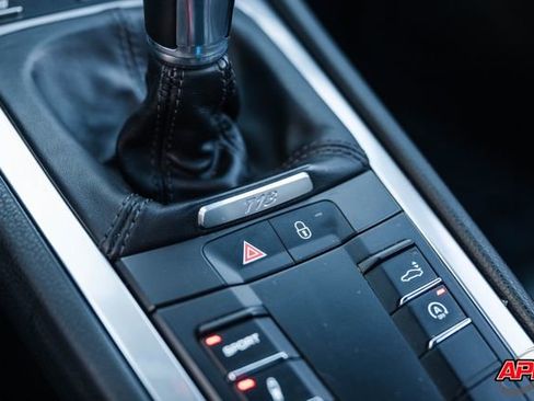 Used 2017 Porsche 718 Cayman S image 16