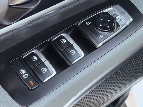 Used 2023 Kia Telluride SX Prestige X-Pro image 17