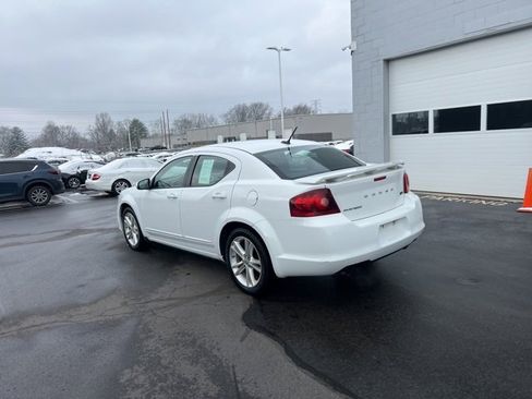 Used 2012 Dodge Avenger SXT Plus image 10