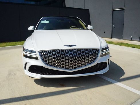 New 2025 Genesis G80 2.5T Advanced AWD/4WD image 2
