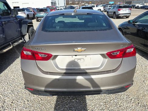 Used 2025 Chevrolet Malibu LT image 5