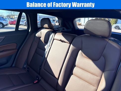 Used 2024 Volvo V60 B5 Cross Country Plus image 19