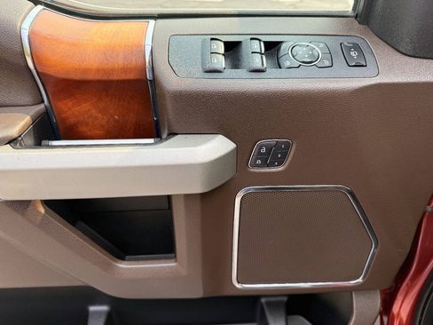 Used 2018 Ford F250 King Ranch w/ King Ranch Ultimate Package AWD/4WD image 11