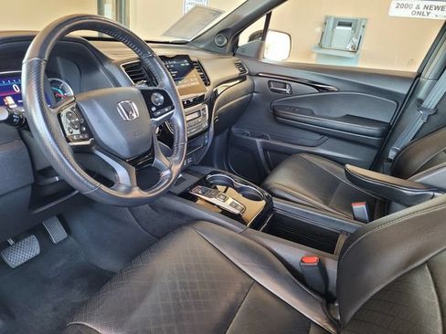 Used 2019 Honda Passport Elite image 12