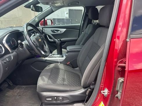 Used 2019 Chevrolet Blazer LT FWD image 11