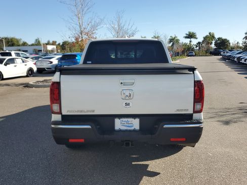 Used 2017 Honda Ridgeline RTL-E image 5