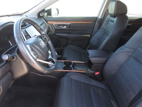 Used 2022 Honda CR-V Touring image 17