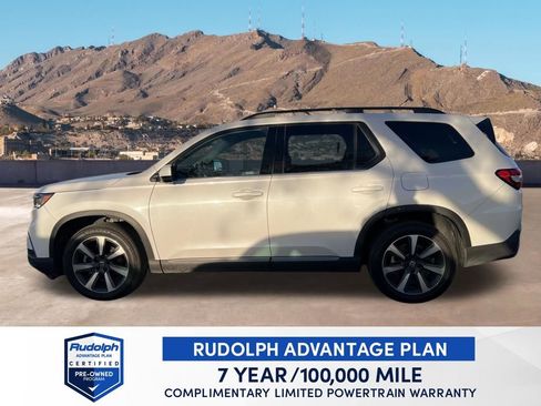 Used 2024 Honda Pilot Elite image 3