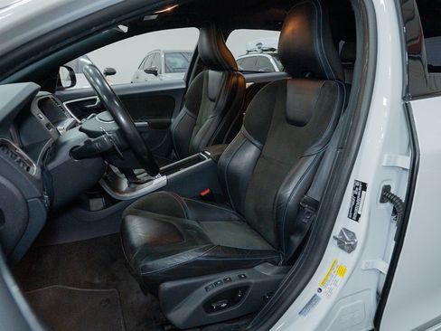Used 2017 Volvo V60 T6 Polestar AWD/4WD image 23