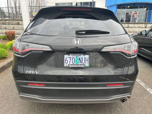 Used 2024 Honda HR-V Sport image 6