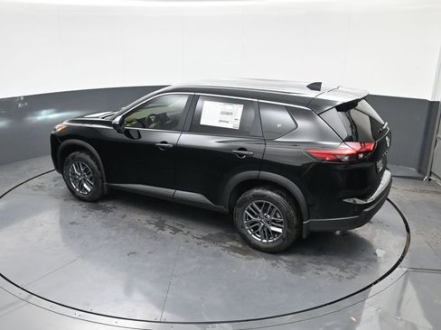 New 2026 Nissan Rogue S image 27