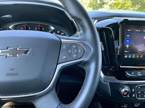 Used 2023 Chevrolet Traverse RS w/ LPO, Floor Liner Package AWD/4WD image 15