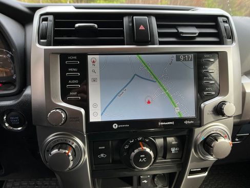 Used 2023 Toyota 4Runner SR5 Premium w/ Moonroof Package AWD/4WD image 18