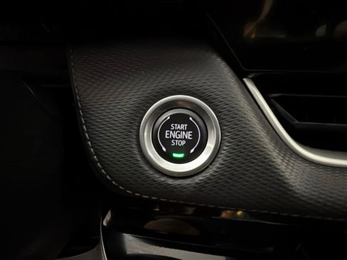 Certified 2025 Chevrolet Equinox LT image 22