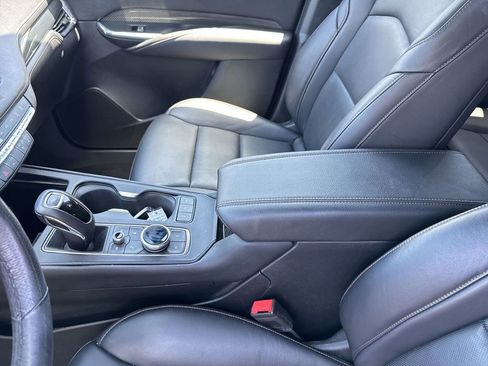 Used 2019 Cadillac XT4 Sport AWD/4WD image 21