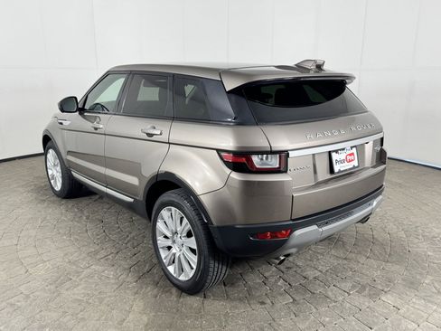 Used 2019 Land Rover Range Rover Evoque HSE image 5