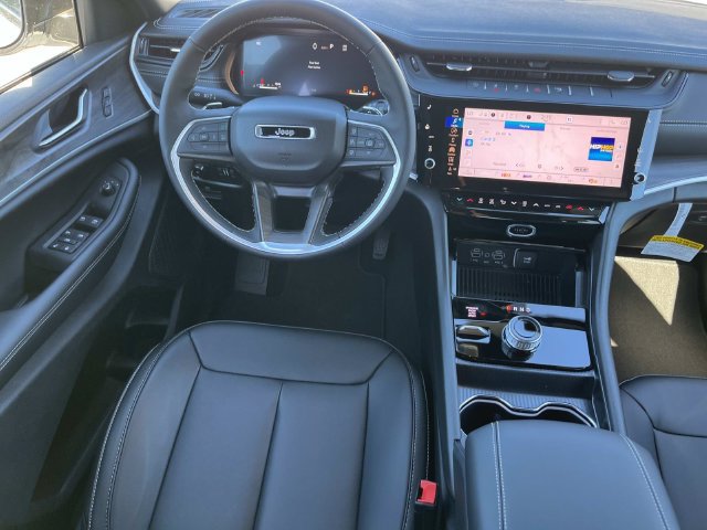 New 2027 Jeep Grand Cherokee Limited AWD/4WD image 15