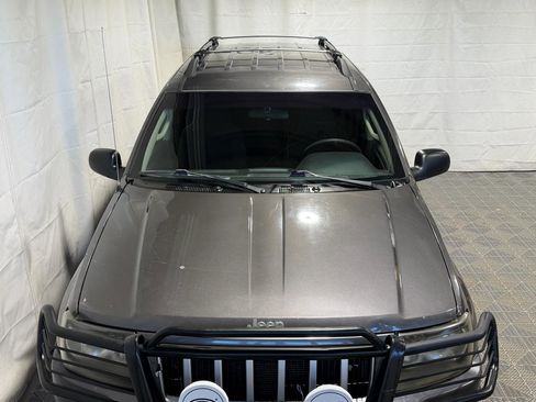 Used 2004 Jeep Grand Cherokee Laredo w/ Convenience Group AWD/4WD image 3