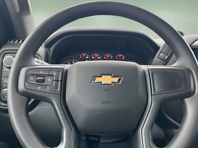 New 2026 Chevrolet Silverado 2500 Custom w/ Custom Convenience Package AWD/4WD image 15
