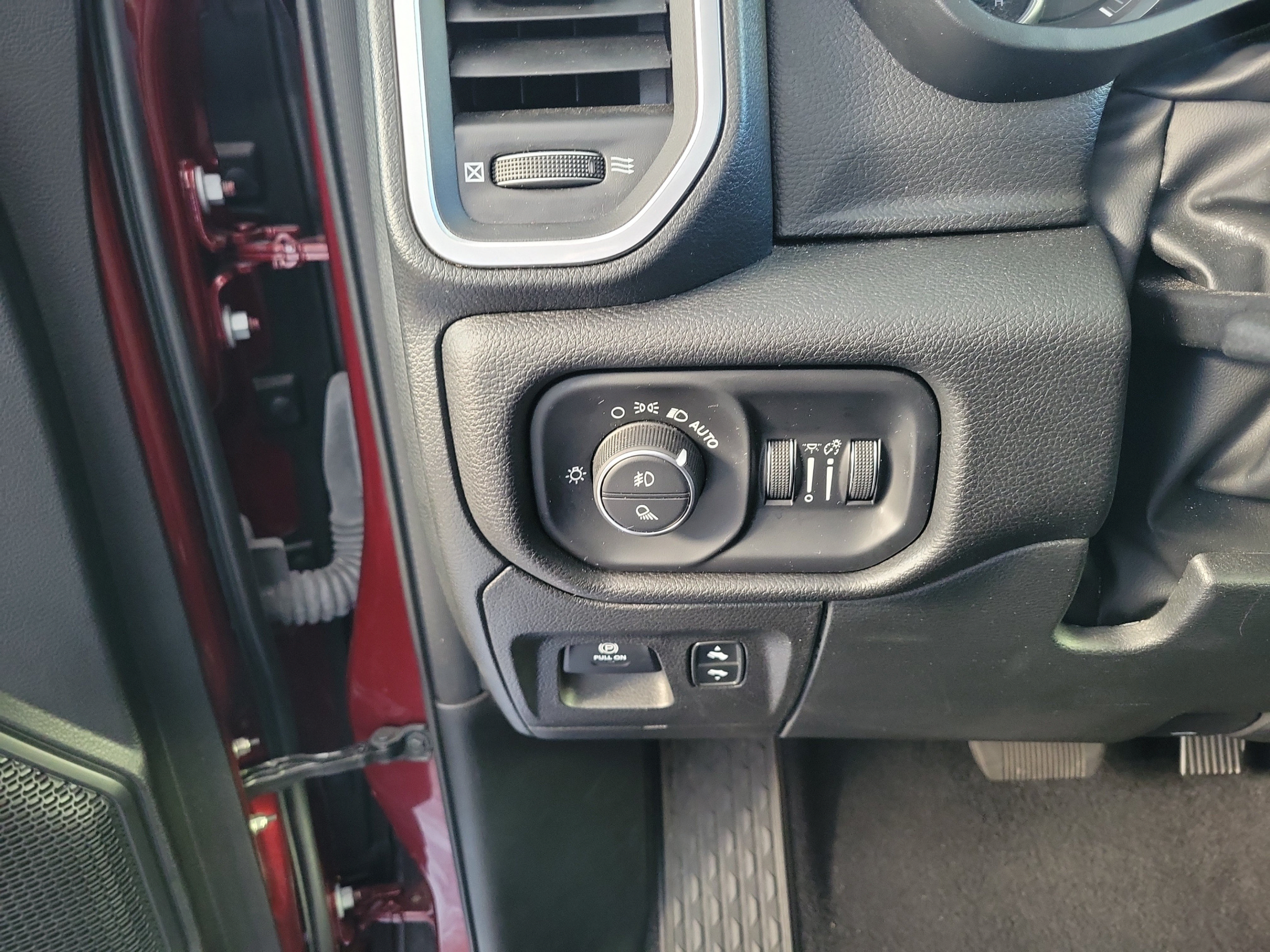Certified 2026 RAM 1500 Big Horn RWD image 26