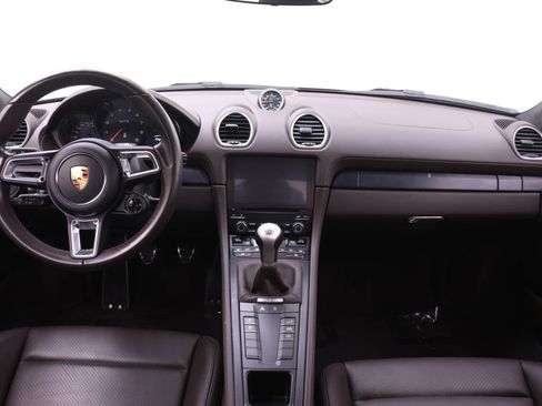 Certified 2023 Porsche 718 Cayman GTS image 24