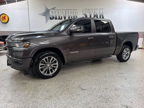 Used 2021 RAM 1500 Laramie w/ Laramie Southwest Edition RWD image 1
