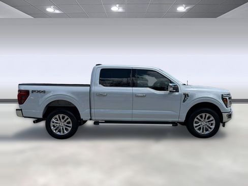 Used 2025 Ford F150 Lariat w/ Equipment Group 501A Mid AWD/4WD image 8