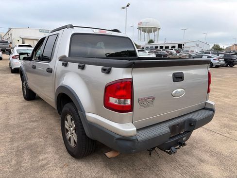 Used 2007 Ford Explorer Sport Trac XLT RWD image 2