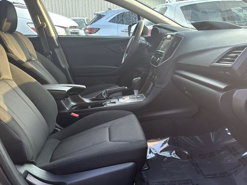 Used 2022 Subaru Impreza 2.0i AWD/4WD image 12