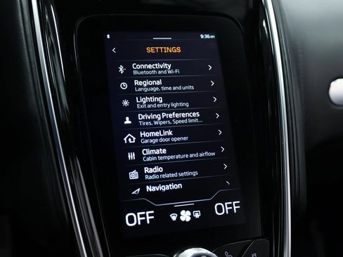 Used 2021 McLaren GT RWD image 45