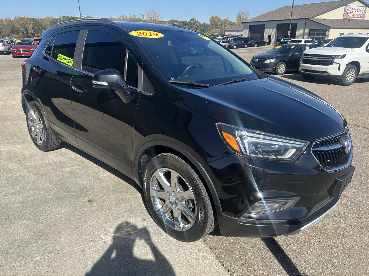 Used 2019 Buick Encore Essence w/ Experience Buick Package AWD/4WD image 3