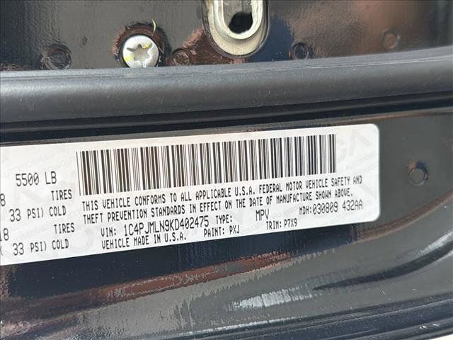Used 2019 Jeep Cherokee Latitude Plus AWD/4WD image 14