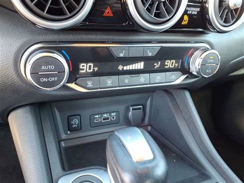 Used 2025 Nissan Sentra SR image 20