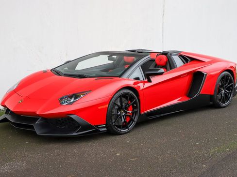 Used 2014 Lamborghini Aventador LP 720-4 50th Anniversario image 13